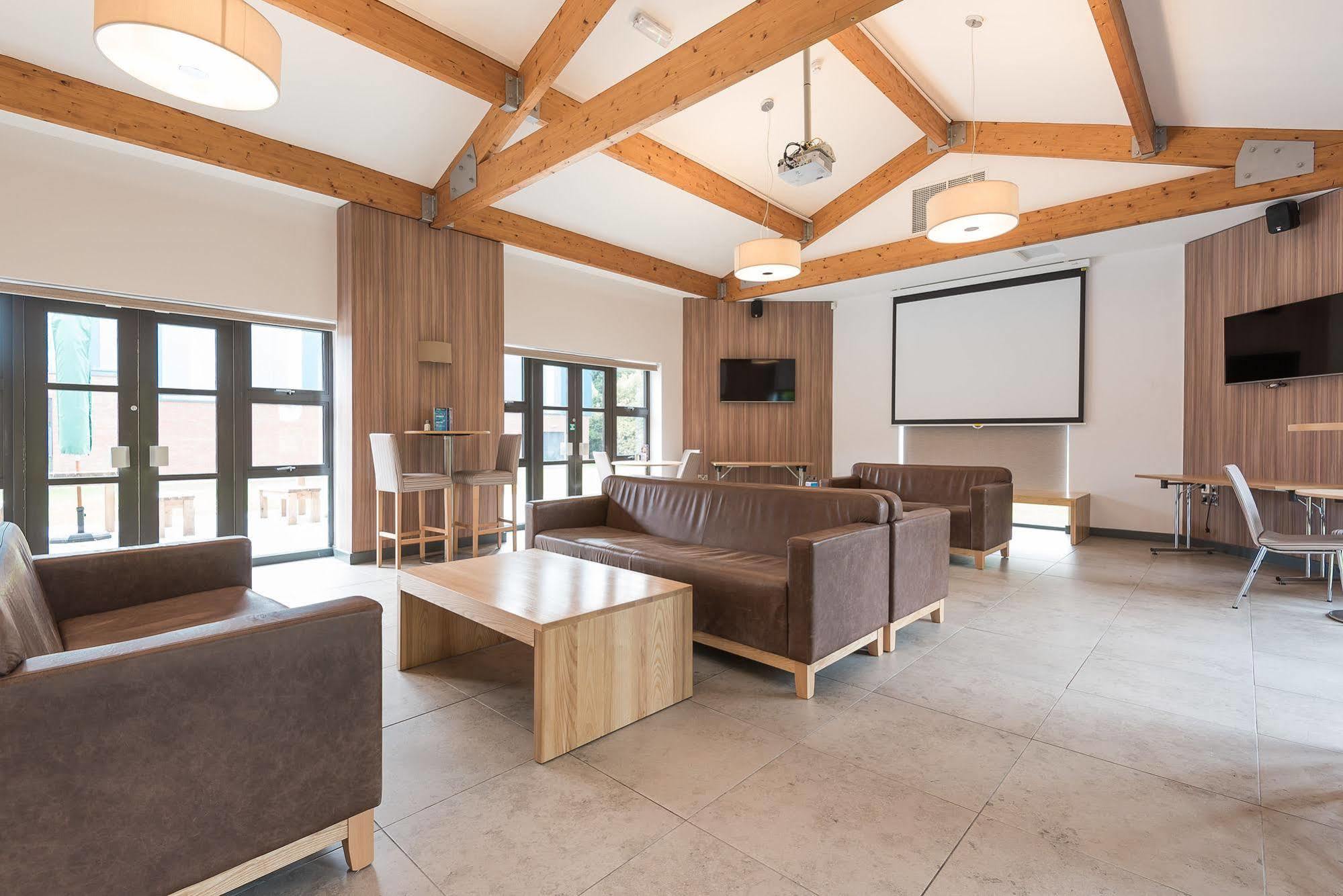 Lilleshall House & Gardens And Lilleshall National Sports Centre المظهر الخارجي الصورة